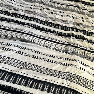 Comforter with white sheets